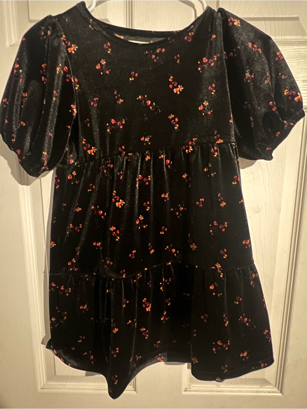 Old Navy Girls Black Velvet Floral Tiered Puff Sleeve Dress